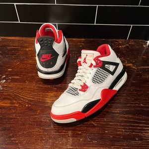Air Jordan 4 Fire Red Size 6.5 Youth No Box 2020 Release
